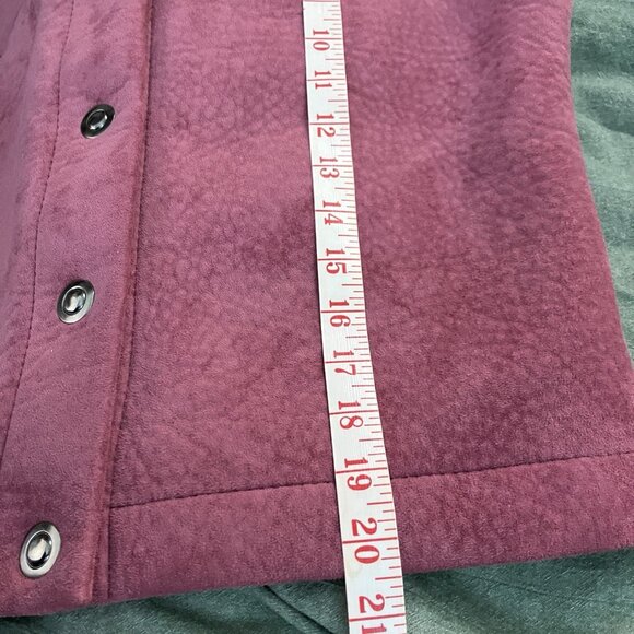 Country Clothing Pink Faux Suede Vest Womens Snap Button Made in Canada - Picture 7 of 7